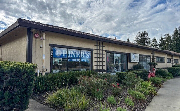 Pictures of Retail property located at 907 Trancas St, Napa, CA 94558 for sales - image #1