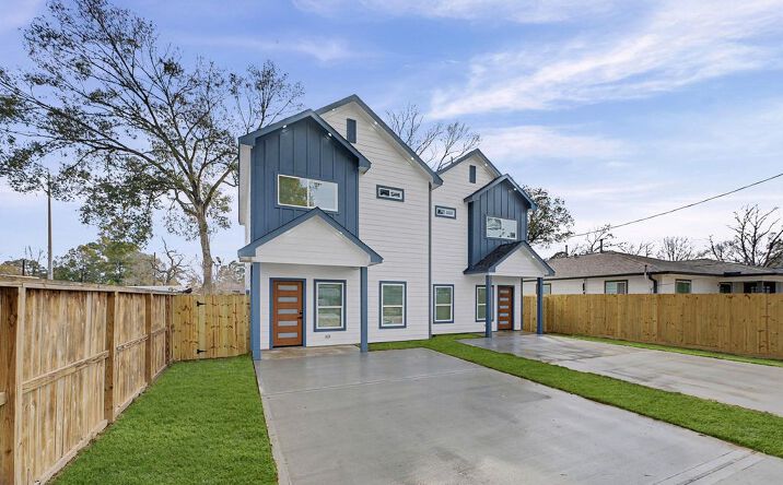 Pictures of Multifamily property located at 9214 Madera Rd, Houston, TX 77078 for sales - image #1