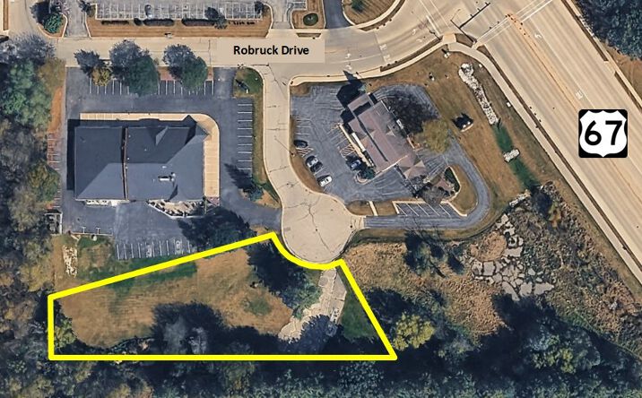 Pictures of Land property located at 1227 Robruck Dr, Oconomowoc, WI 53066 for sales - image #1