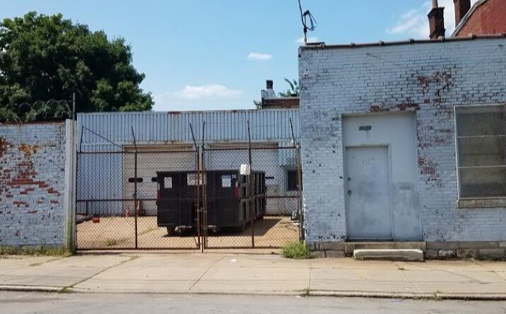 Pictures of Industrial property located at 2127 29 Freeman Ave, Cincinnati, OH 45214 for comps - image #1