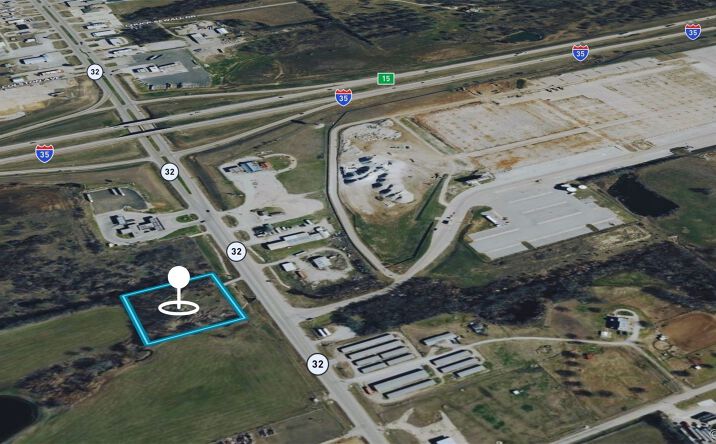 Pictures of Land property located at 11920 State Highway 32, Marietta, OK 73448 for sales - image #1