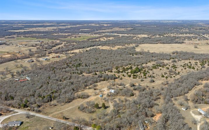 Pictures of Land property located at 1750 Rolling Hills Road, Lone Grove, OK 73443 for sales - image #1
