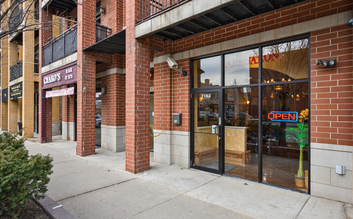 Pictures of Retail property located at 7162 W GRAND Avenue 1EW, Chicago, IL 60707 for sales - image #1