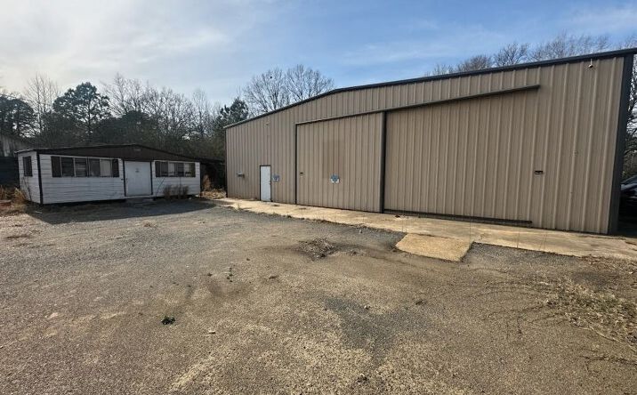 Pictures of Special Purpose property located at 1660 California Ave., Camden, AR 71701 for sales - image #1