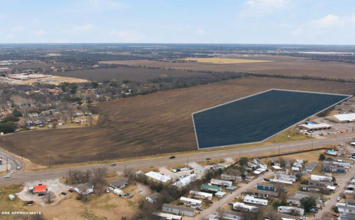 Pictures of Land property located at 19.9 Acres on Robinson Dr, Robinson, TX 76706 for sales - image #1