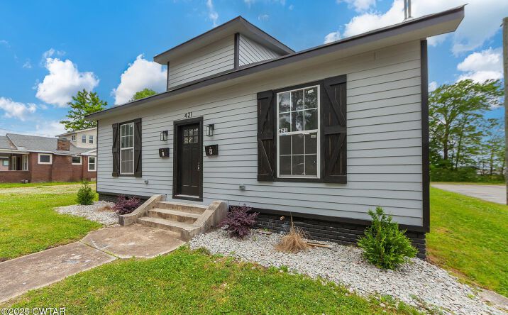 Pictures of Multifamily property located at 421 Hollywood Drive, Jackson, TN 38301 for sales - image #1