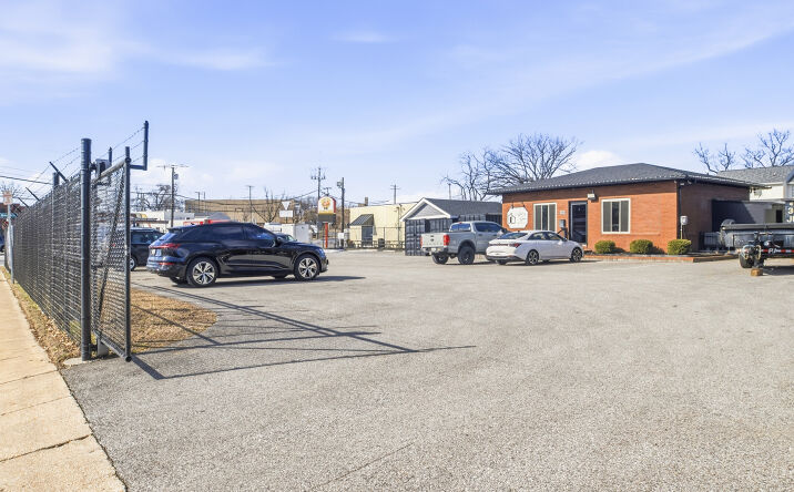 Pictures of Industrial, Office, Self Storage property located at 2100 Merritt Ave, Dundalk, MD 21222 for sales - image #1