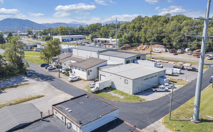 Pictures of Industrial property located at 2132 Shenandoah Valley Ave NE, Roanoke, VA 24012 for sales - image #1
