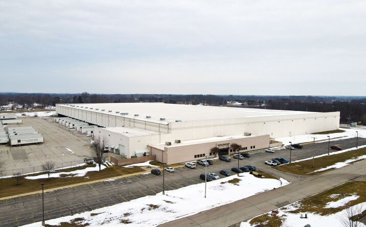 Pictures of Industrial property located at 33 Industrial Pkwy, La Porte, IN 46350 for sales - image #1