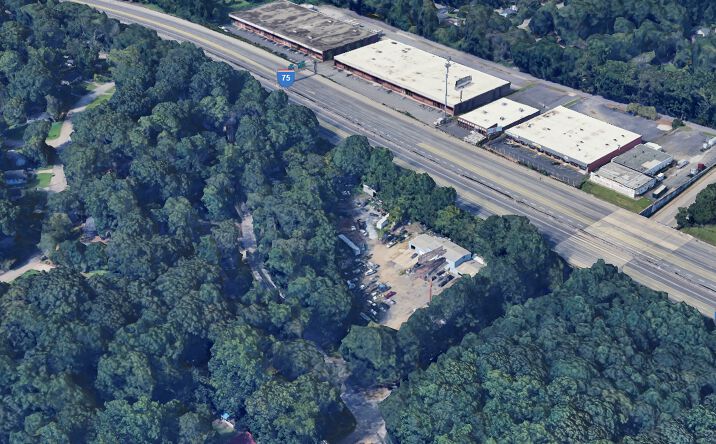 Pictures of Industrial property located at 240 Waters Rd SW, Atlanta, GA 30354 for sales - image #1