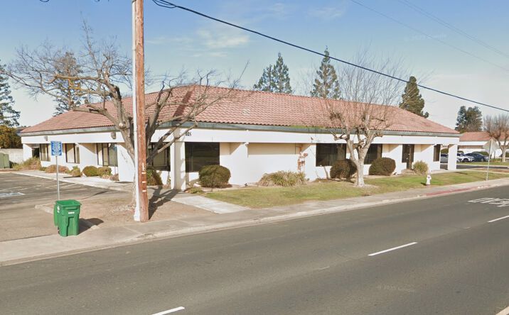 Pictures of Office property located at 1142 Rose Ave, Selma, CA 93662 for sales - image #1