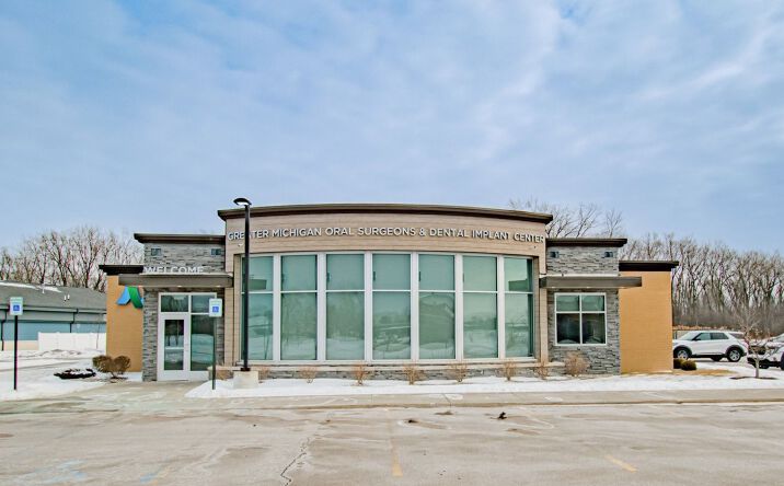 Pictures of Office property located at 4161 Shrestha Dr, Bay City, MI 48706 for sales - image #1