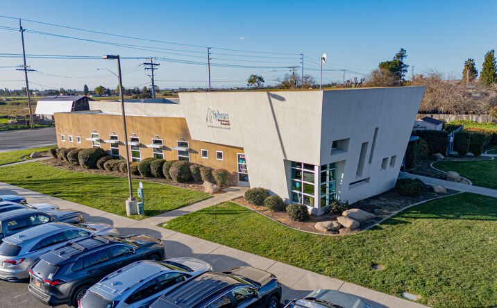 Pictures of Office property located at 3520 Roselle Ave, Modesto, CA 95357 for sales - image #1
