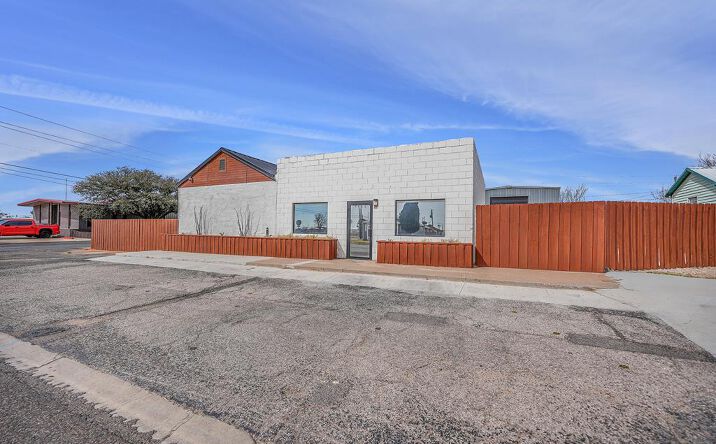 Pictures of Land property located at 1903 E 6th St, Odessa, TX 79761 for sales - image #1