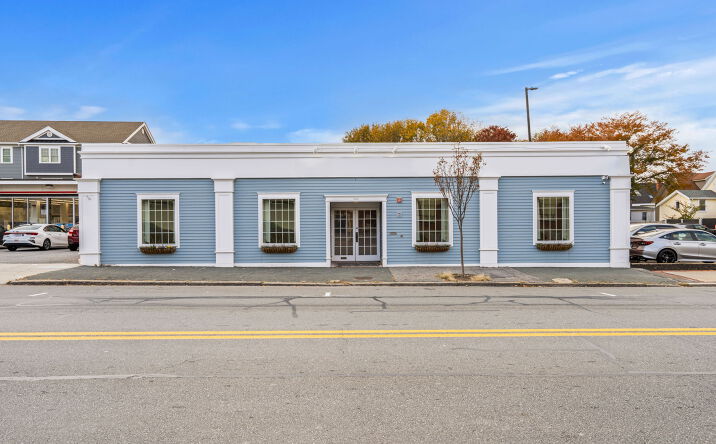Pictures of Mixed Use, Office, Retail property located at 306 Cabot St, Beverly, MA 01915 for sales - image #1