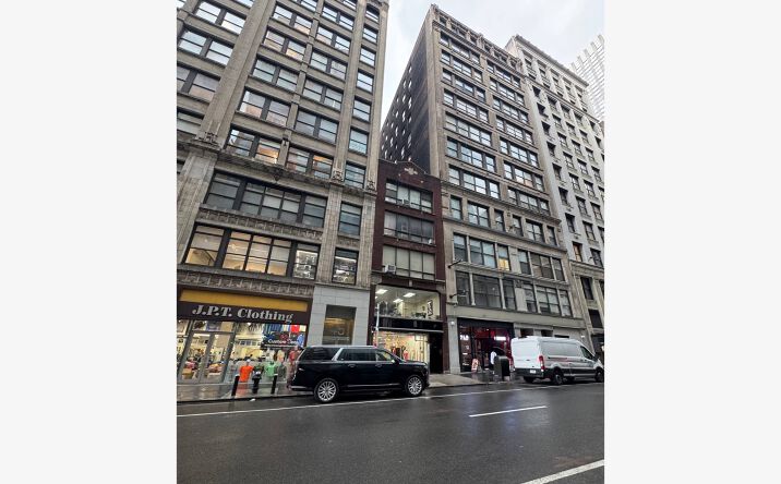 Pictures of Retail, Office, Mixed Use property located at 41 W 36th St., New York, NY 10018 for sales - image #1