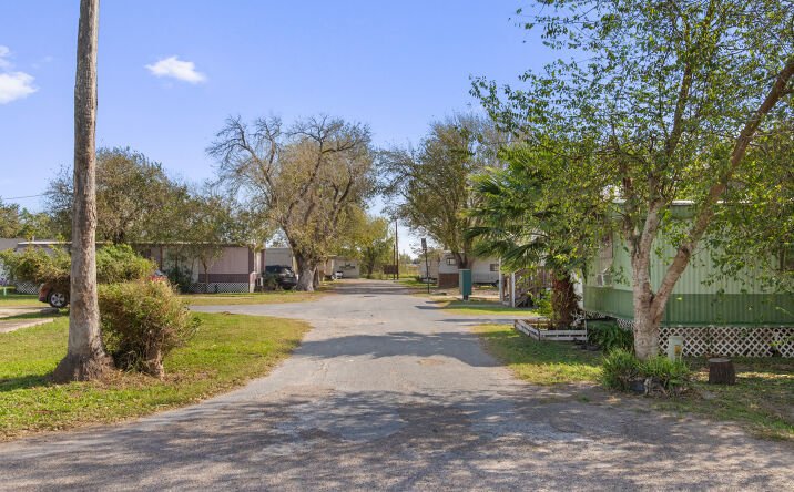 Pictures of Mobile Home Park, Multifamily property located at 7901 US-83 BUS, Harlingen, TX 78552 for sales - image #1