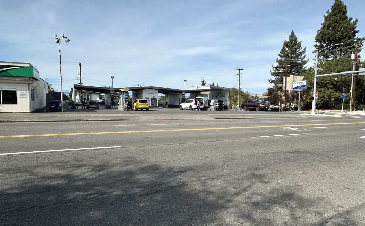 Pictures of Land property located at 6301 35th Ave SW, Seattle, WA 98126 for sales - image #1