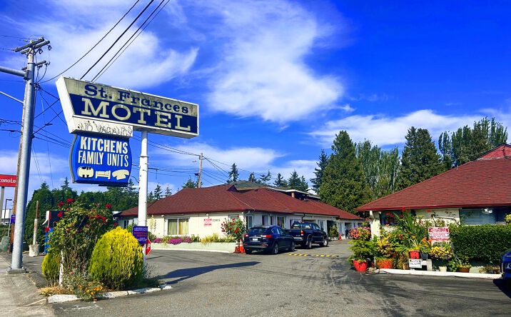 Pictures of Hospitality property located at 23905 Hwy 99, Edmonds, WA 98026 for sales - image #1