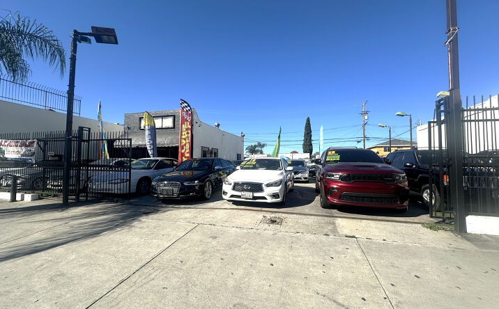 Pictures of Retail property located at 719 S Atlantic Blvd, East Los Angeles, CA 90022 for sales - image #1