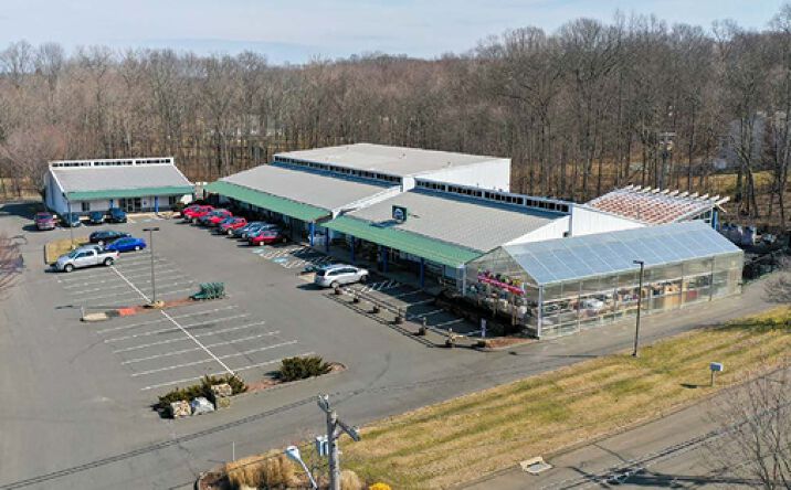 Pictures of Retail property located at 11 Whitewood Ln, North Branford, CT 06471 for sales - image #1