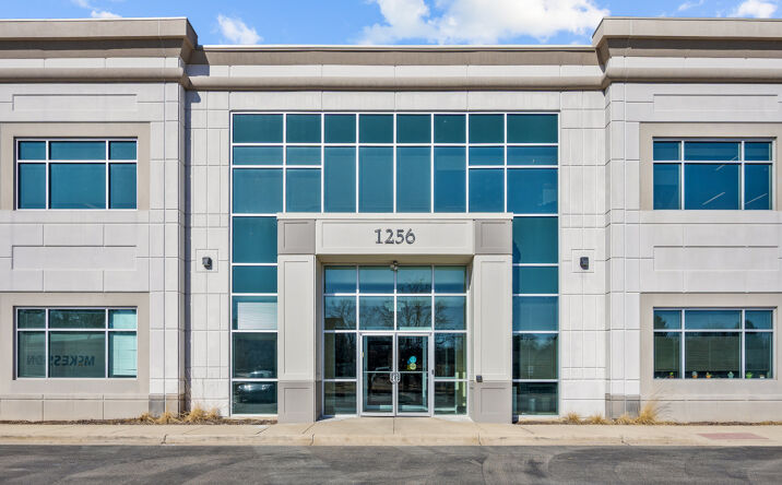 Pictures of Office property located at 1256 Waterford Drive 170, Aurora, IL 60504 for sales - image #1