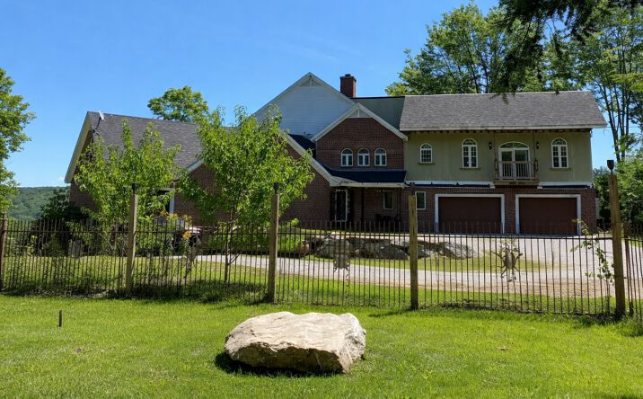 Pictures of Hospitality property located at 161 Concord Rd, Keene, NH 03431 for sales - image #1