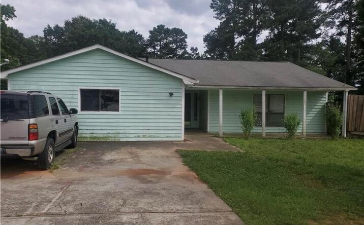 Pictures of Business for Sale, Retail property located at 1065 Dickens Road NW, Lilburn, GA 30047 for sales - image #1