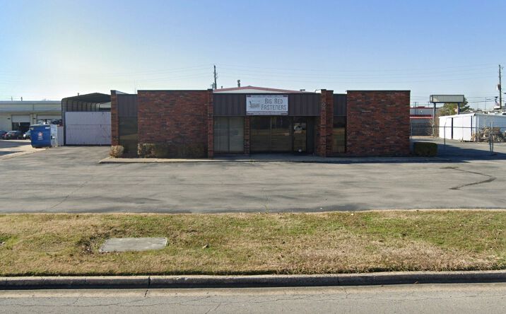 Pictures of Industrial property located at 608 N Walnut Ave, Broken Arrow, OK 74012 for sales - image #1