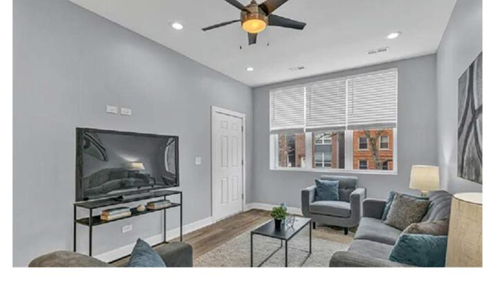 Pictures of Multifamily property located at 4155 S Prairie Ave, Chicago, IL 60653 for sales - image #1