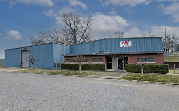 Pictures of Industrial property located at 3901 2nd Ave S, Birmingham, AL 35222 for sales - image #1