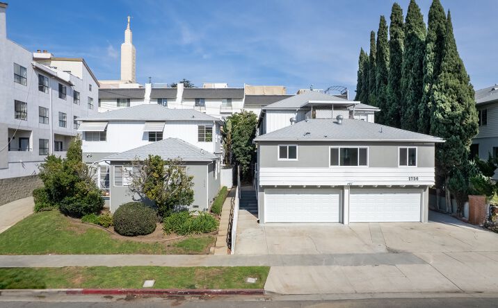 Pictures of Multifamily property located at 1748 Malcolm Ave, Los Angeles, CA 90024 for sales - image #1