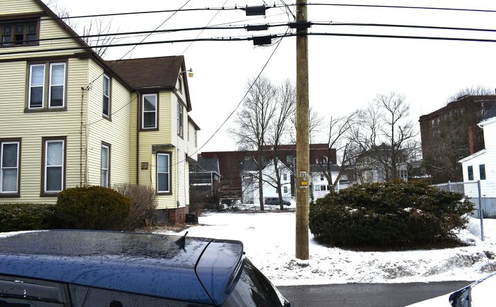Pictures of Multifamily property located at 116 Murray St, Binghamton, NY 13905 for sales - image #1