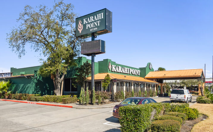 Pictures of Retail property located at 12000 Southwest Fwy, Stafford, TX 77477 for sales - image #1