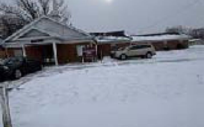 Pictures of Retail property located at 1258 E Humphrey Ave, Flint, MI 48505 for sales - image #1