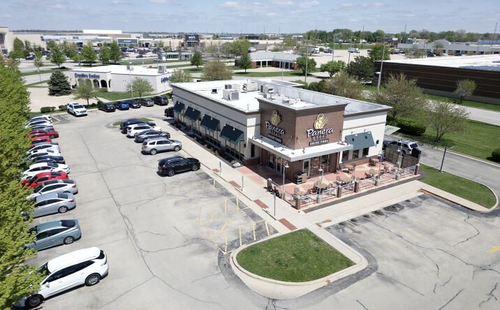 Pictures of Retail property located at 1903 Convenience Pl, Champaign, IL 61820 for sales - image #1