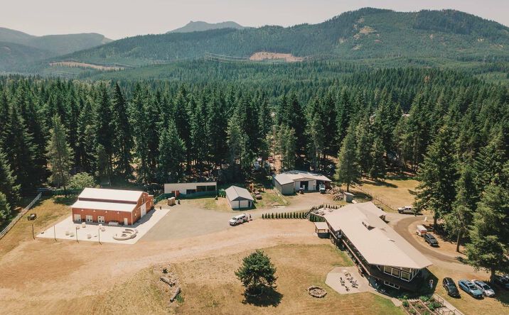 Pictures of Business for Sale, Hospitality, Land, Mobile Home Park, Multifamily property located at 182 Silver Ridge Ranch Rd, Easton, WA 98925 for sales - image #1