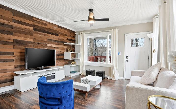 Pictures of Hospitality, Mixed Use, Multifamily property located at 264 Wellington St SW, Atlanta, GA 30314 for sales - image #1
