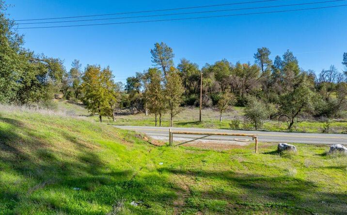 Pictures of Land property located at 007 Washington St, Shasta Lake, CA 96019 for sales - image #1