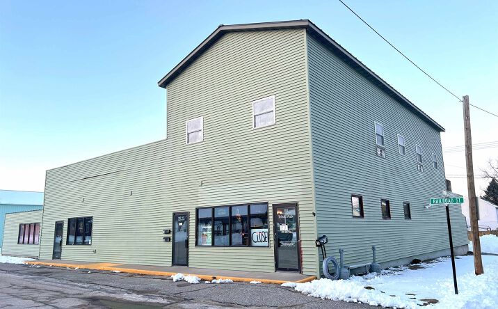Pictures of Retail, Office, Hospitality, Multifamily property located at 302 Railroad, Elroy, WI 53929 for sales - image #1