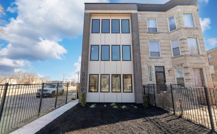 Pictures of Multifamily property located at 5809 S Indiana Avenue, Chicago, IL 60637 for sales - image #1