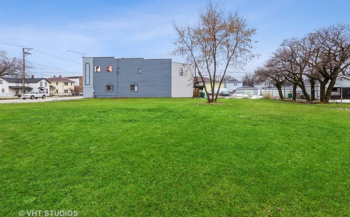 Pictures of Land property located at 456 N Collins Street, Joliet, IL 60432 for sales - image #1