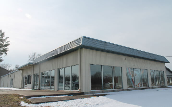 Pictures of Retail, Mixed Use property located at 2145 Sweets Drive, Carbondale, IL 62902 for sales - image #1
