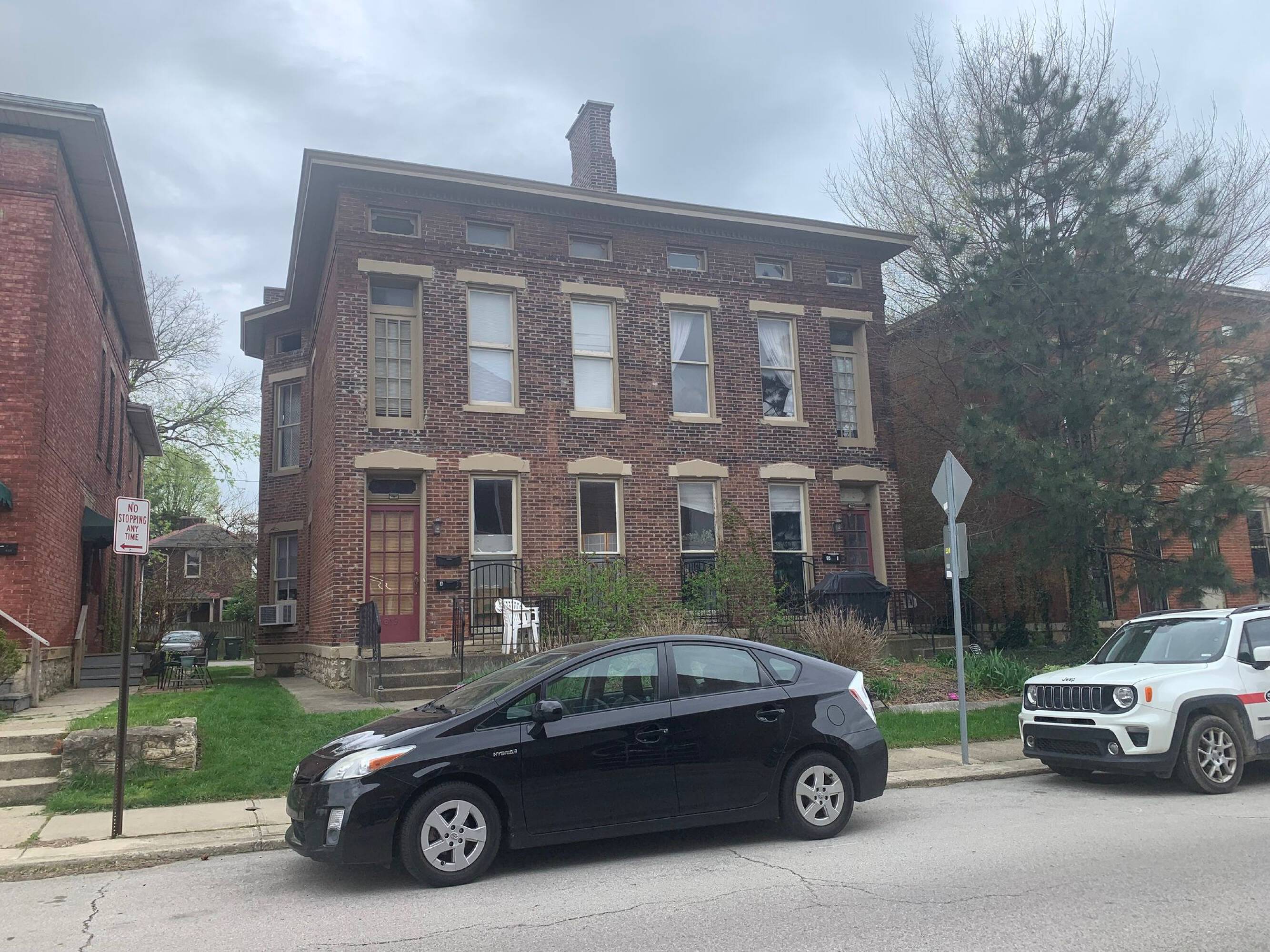 615-619 Oak St, Columbus, OH 43215