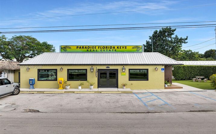 Pictures of Business for Sale, Retail, Office property located at 105 PALM AVE., Islamorada, FL 33036 for sales - image #1