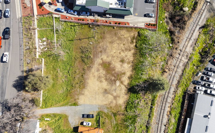 Pictures of Land property located at 1255 Mono Way, Sonora, CA 95370 for sales - image #1