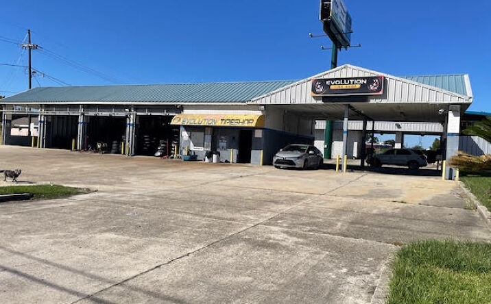 Pictures of Mixed Use, Retail, Special Purpose property located at 6246 Westbank Expy, Marrero, LA 70072 for sales - image #1