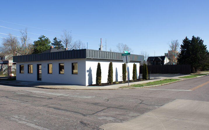 Pictures of Office property located at 1420 Linwood Blvd, Oklahoma City, OK 73106 for sales - image #1
