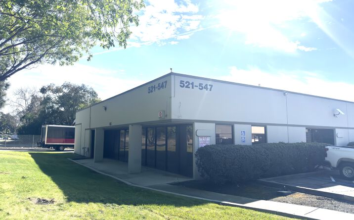 Pictures of Industrial property located at 527 Sinclair Frontage Rd, Milpitas, CA 95035 for sales - image #1