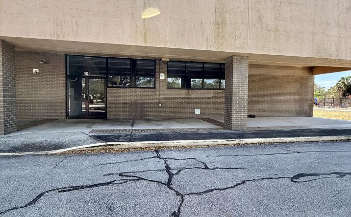 Pictures of Retail property located at 1931 Knox Mcrae Drive 6, Titusville, FL 32780 for sales - image #1